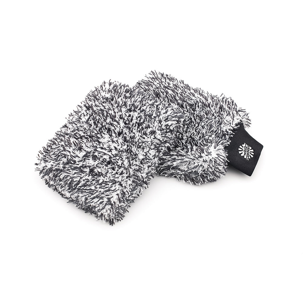 The Cyclone Ultra Wash Mitt & Wash Pad Combo